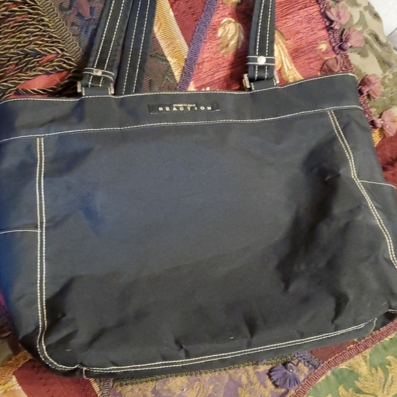 Kenneth Cole Reaction Black Handbag - Picture 1 of 8